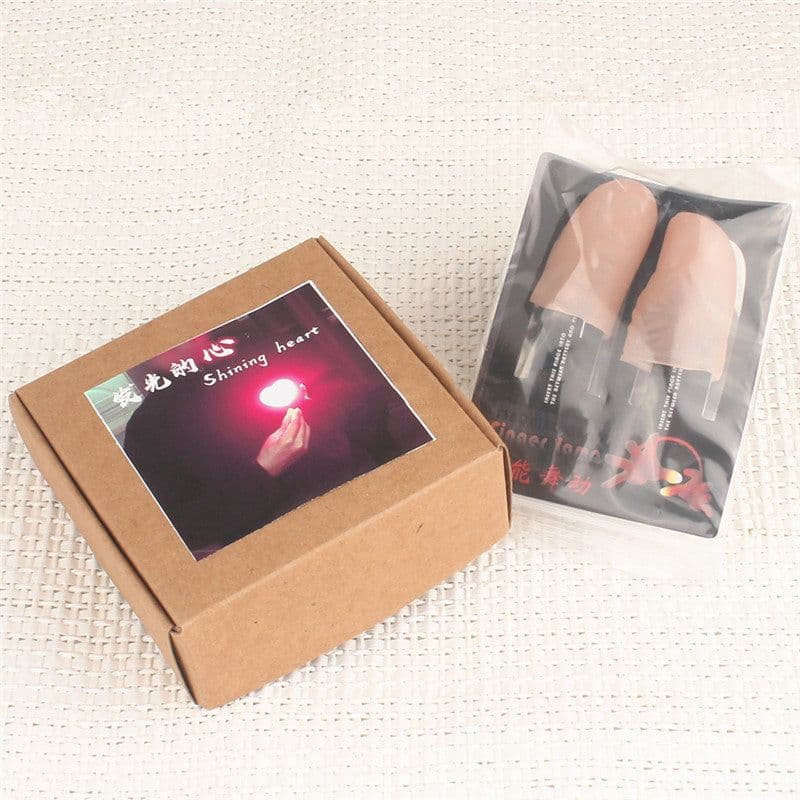 image-Love Lamp In Front Of The Chest, Romantic Heart-Shaped Lamp, Magic Props, Dancing With Light Energy At Night