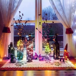 image-Smart LED String Lights Dancing With Music Sync Dreamcolor Fairy Lamp Garland For Home Christmas New Year's Decor Lighting