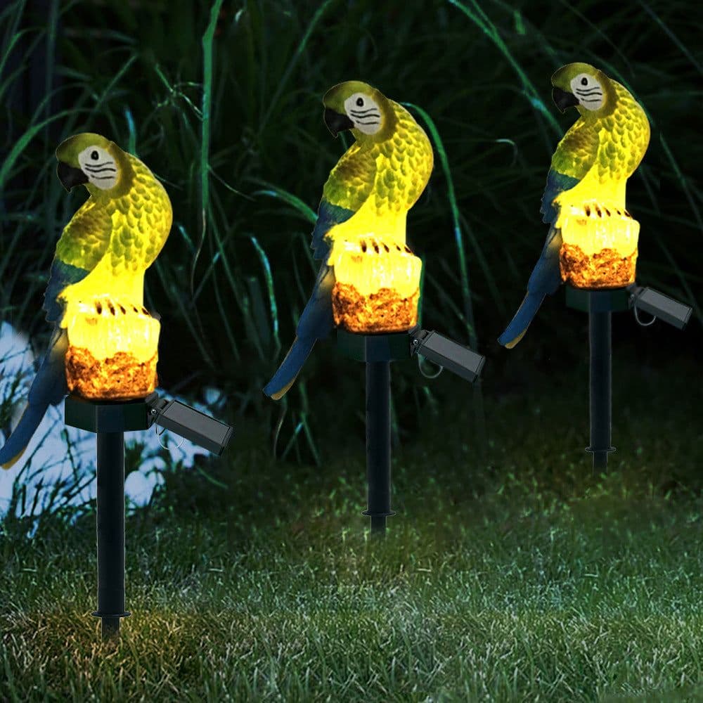 image-Solar Resin Eagle Lawn Lamp Outdoor Garden Villa Decoration Landscape Lamp