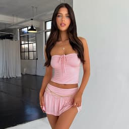 image-Women's Suits Summer Sleeveless Tube Top And Pleating Skirt Y2K Hot Girl Mid-length Dress Set