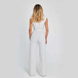 image-Fashion Elegant Long Sleeveless Jumpsuit Summer V-neck Casual Wide Leg Long Overalls Clothing For Women