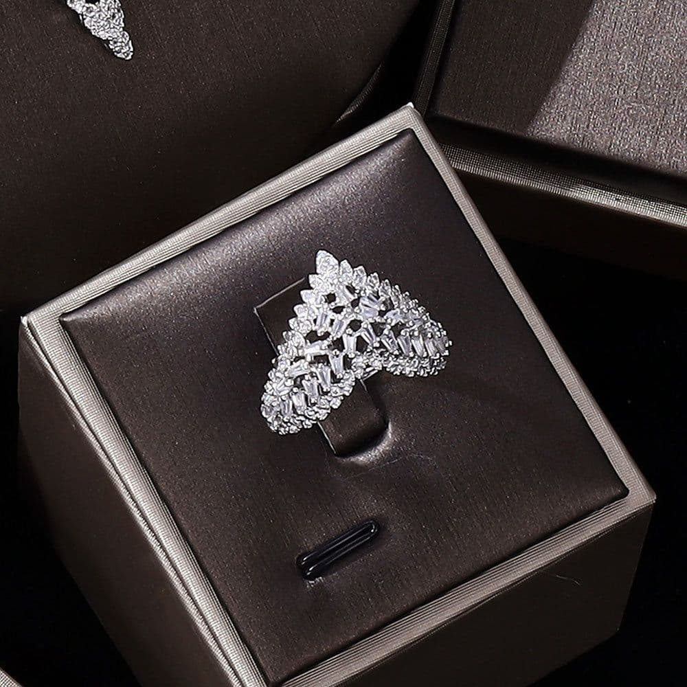 image-Bridal Wedding Four-piece Clavicle Chain Jewelry