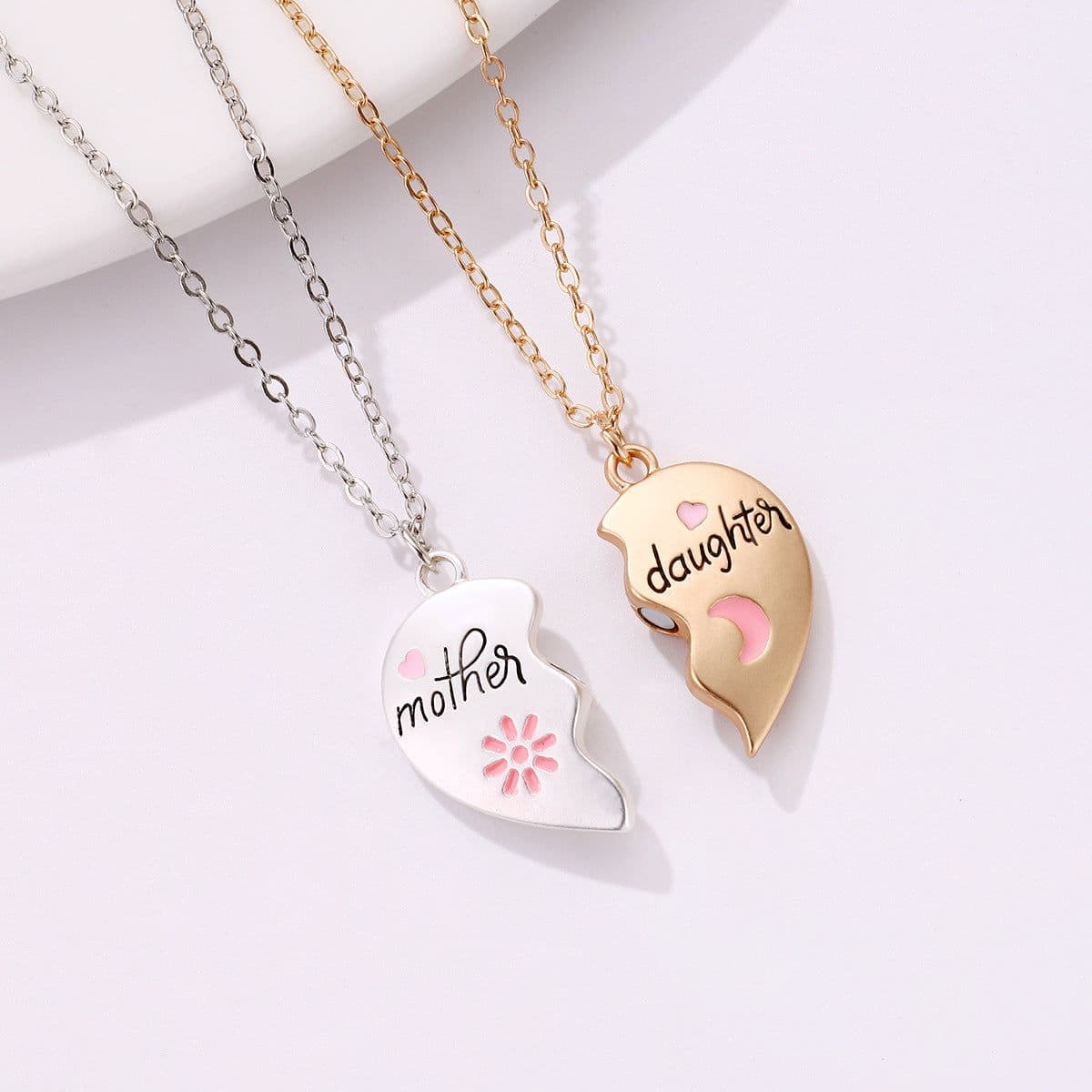 image-2PCS Set Jewelry Mother Daughter Necklace Matching Heart Magnetic Pendant Fashion Gifts For Mother's Day