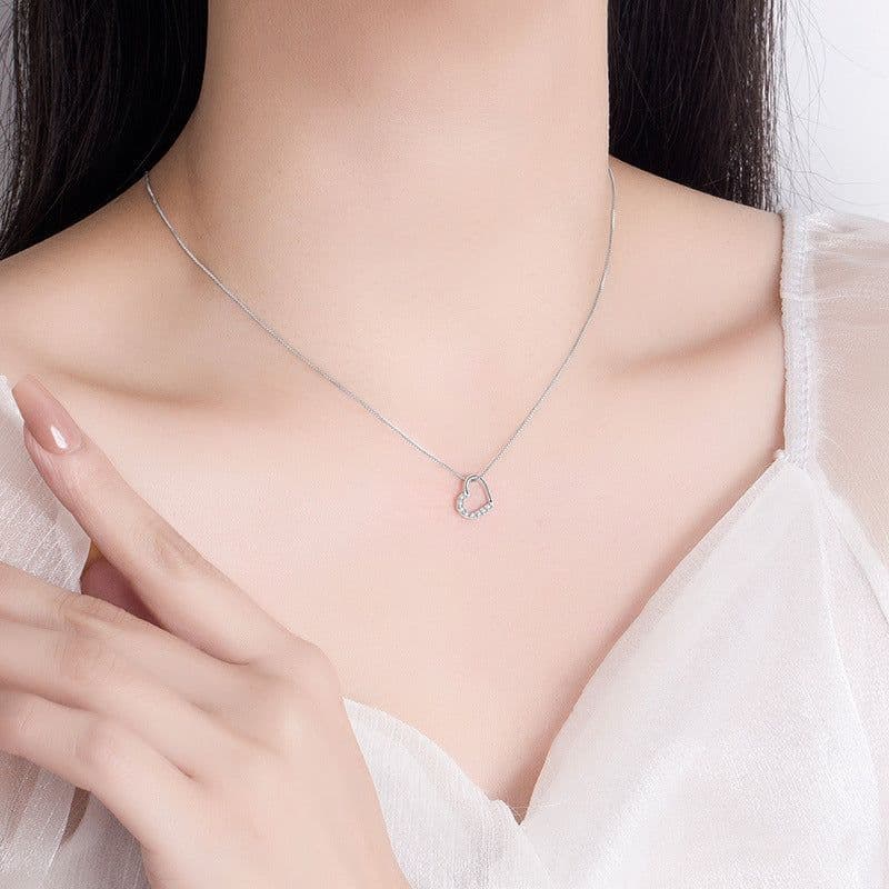 image-S925 Sterling Silver Love Heart Pendant Necklace For Women Fashion Jewelry Ladies Gold Color Clavicle Chain High Quality Jewelry Gifts