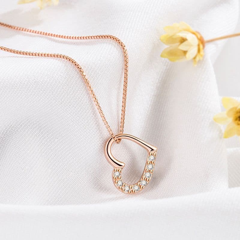 image-S925 Sterling Silver Love Heart Pendant Necklace For Women Fashion Jewelry Ladies Gold Color Clavicle Chain High Quality Jewelry Gifts