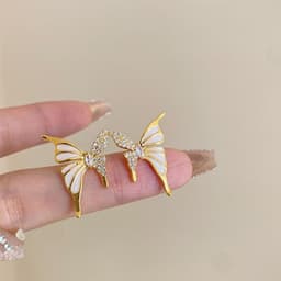 image-Fashion Jewelry Rhinestone Dripped Butterflies Stud Earrings Sweet Everyday Versatile Jewelry For Women
