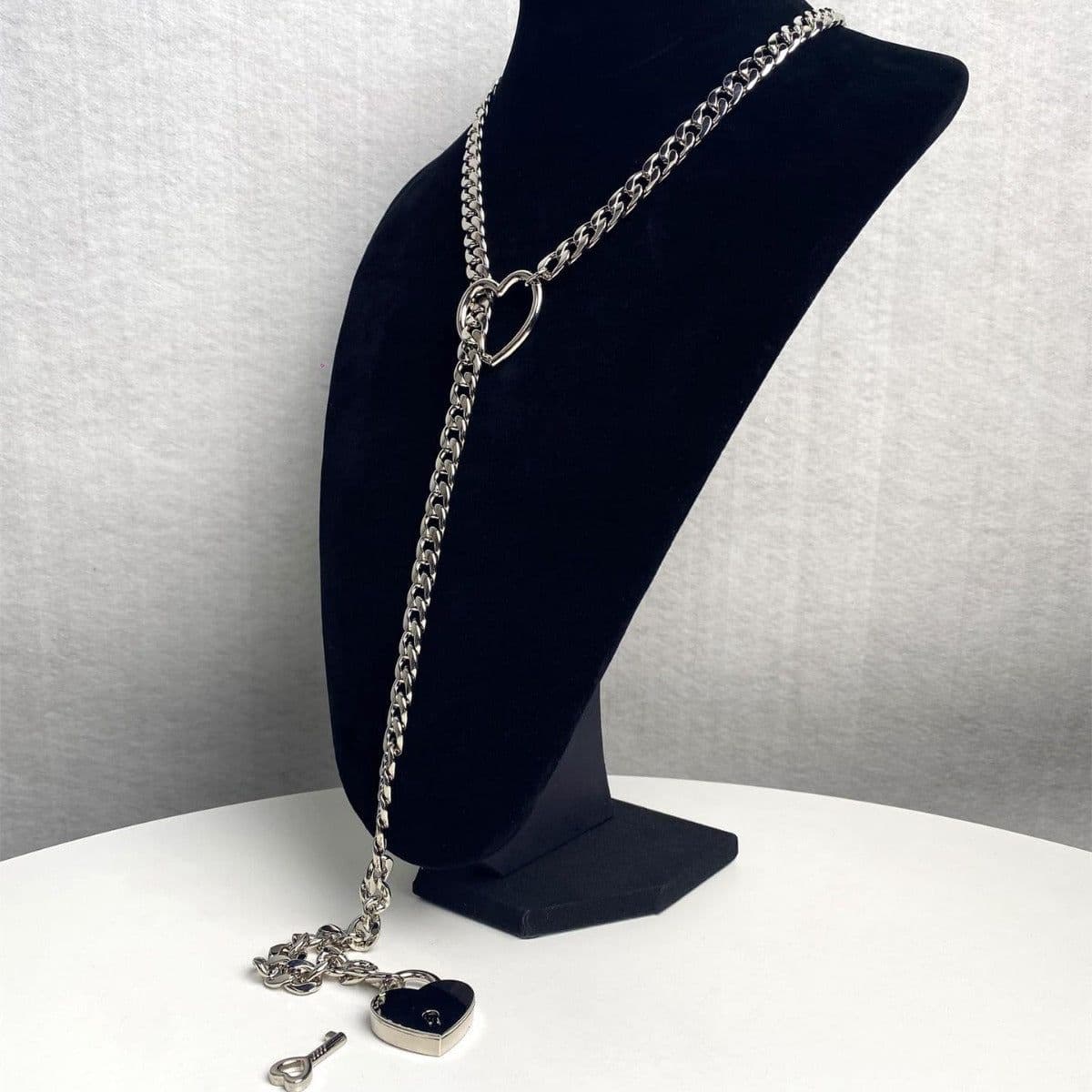 image-Fashion Jewelry 2024 New Slip Chain Necklace Heart O-Ring Rock Cuban Long Necklace Adjustable Heart Shaped Lock Core With Key