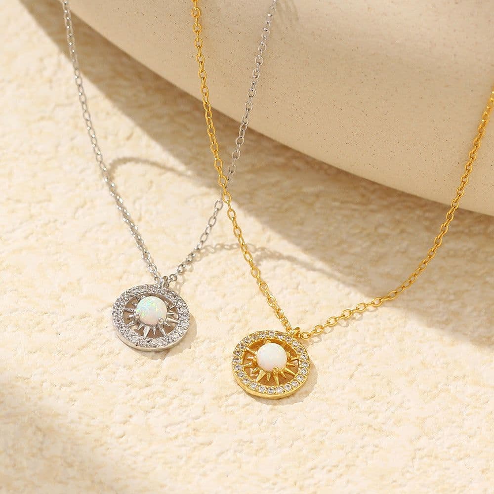 image-Fashion Jewelry Niche Moon And Sun Necklace Silver Opal Celtic Moon Necklace Sun Necklace Asterism Diamond