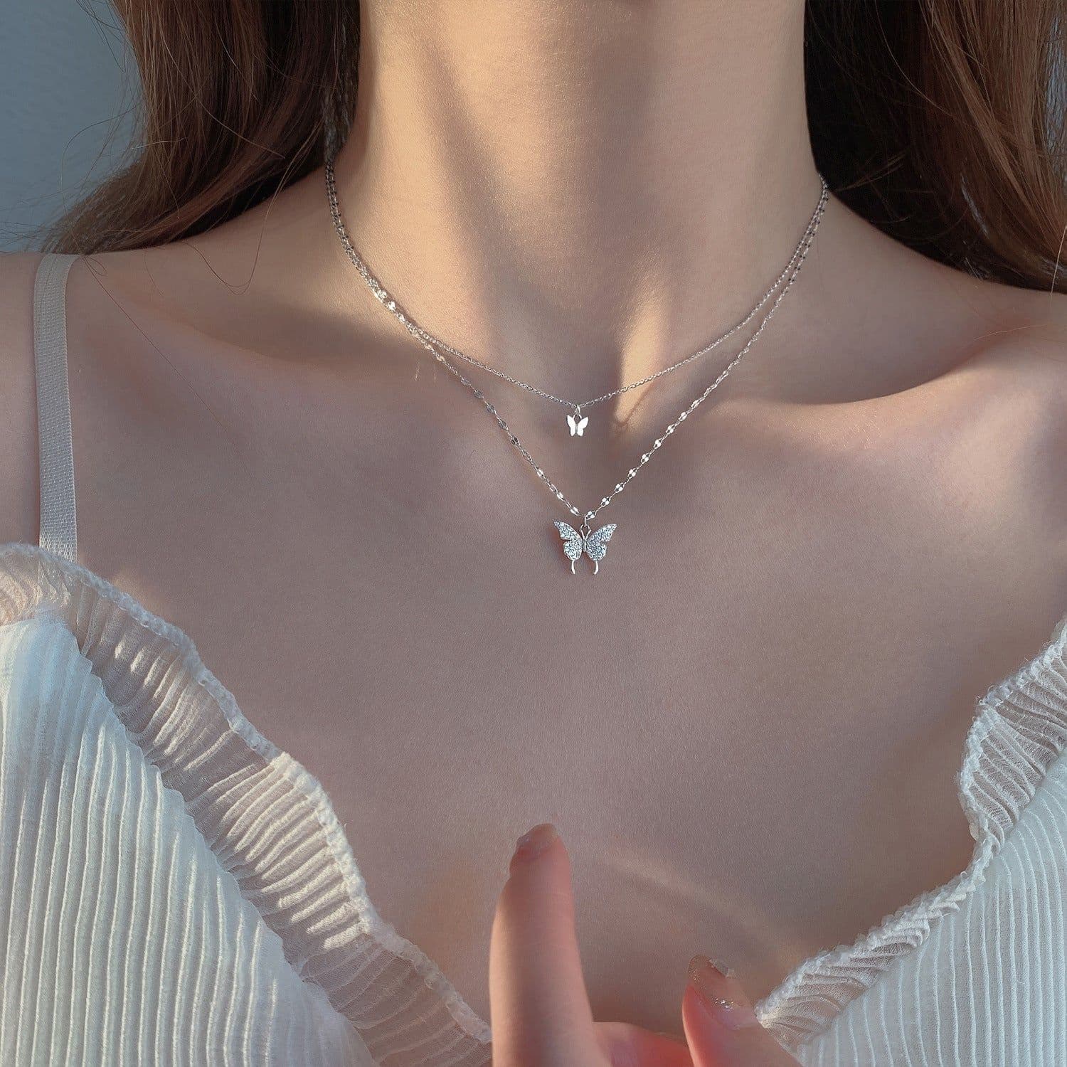 image-Fashion Jewelry Double Butterfly Necklace Gold Plated Butterfly Pendant Engagement Necklaces For Women Animal Jewelry Anniversary Gift