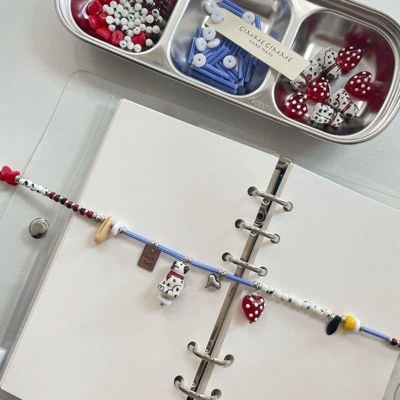 image-Simple Contrast Color Childlike Colorful Beaded Necklace
