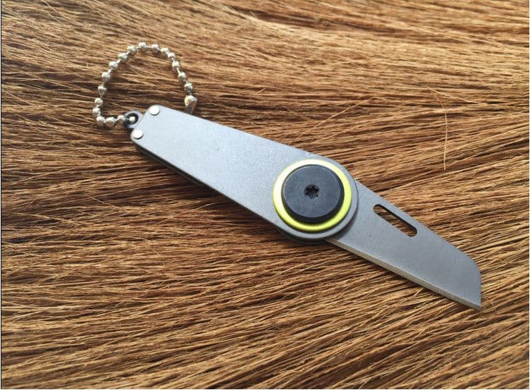 image-Foreign Trade Supply Knife Edc Carry-On Survival Folding Knife Outdoor Mini Keychain Pocket Knife Can Print Loog