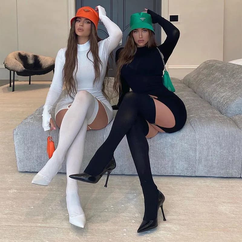 image-High-Necked, Long-Sleeved, Tight-Fitting Stretch-Wrapped Hip Skirt With Socks