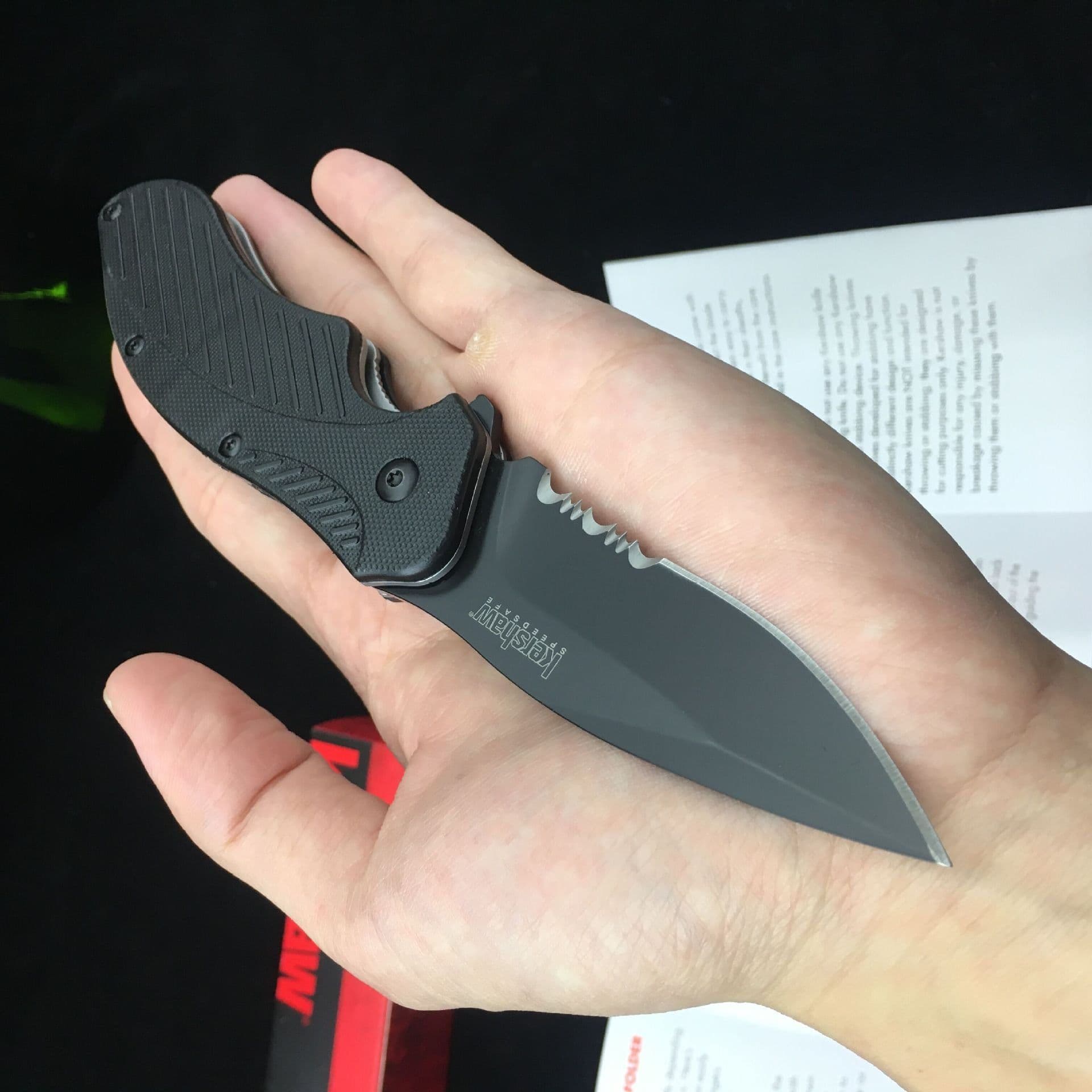 image-High Hardness 8CR13MOV Outdoor Survival Folding Knife