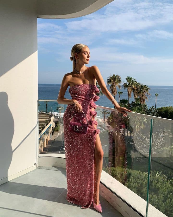 image-Women's Off-shoulder Slimming Sequins Backless Bow Split Tight Long Dress