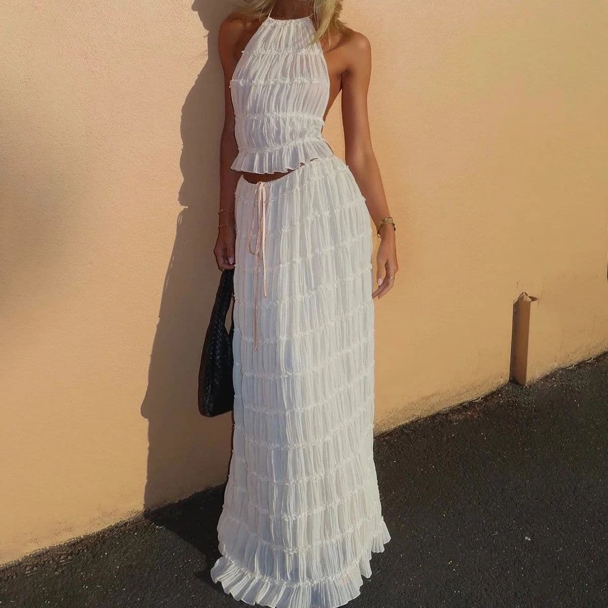 image-2pcs Women's Dress Suit Sexy Sleeveless Backless Cropped Halter Top And Pleated Long Dress