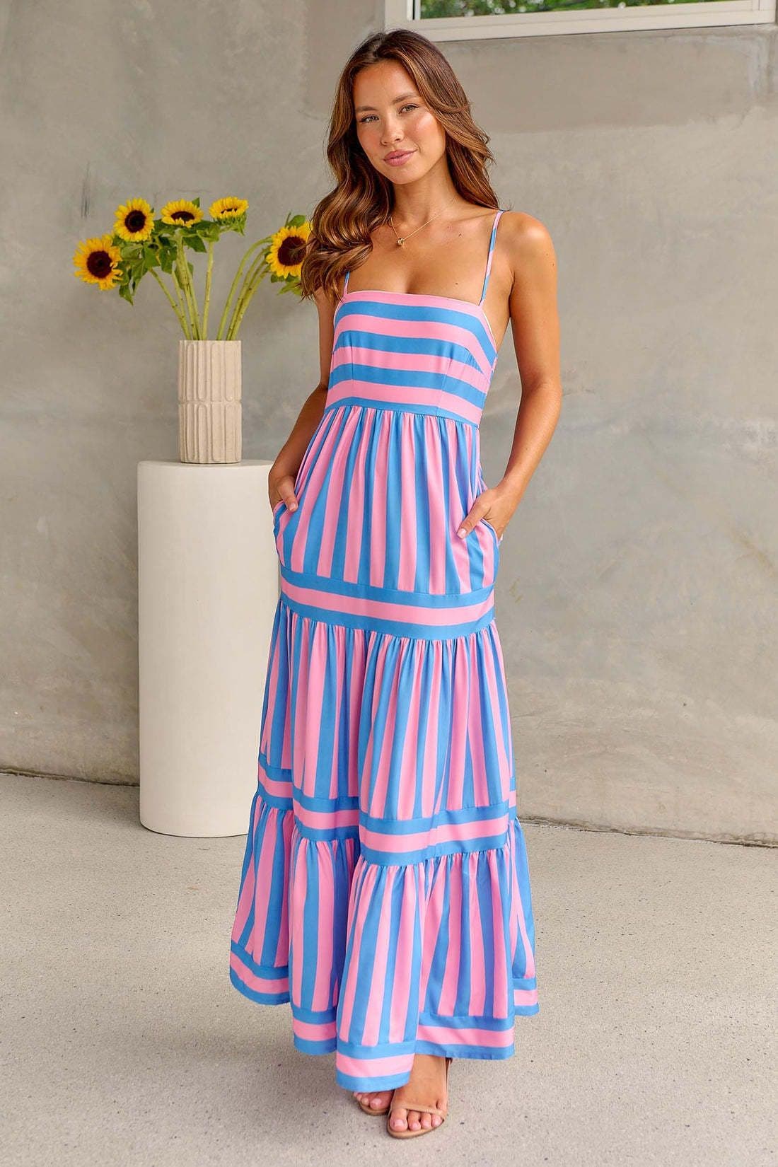 image-Summer Striped Printed Suspender Long Dress With Pockets Fashion Square Neck Backless Dresses For Beach Vacation Women Clothing