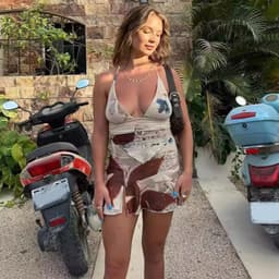 image-2Pcs Printed Suit Summer Sexy V-neck Halter Top And Pleated Short Skirt Women's Dress Set Clothing
