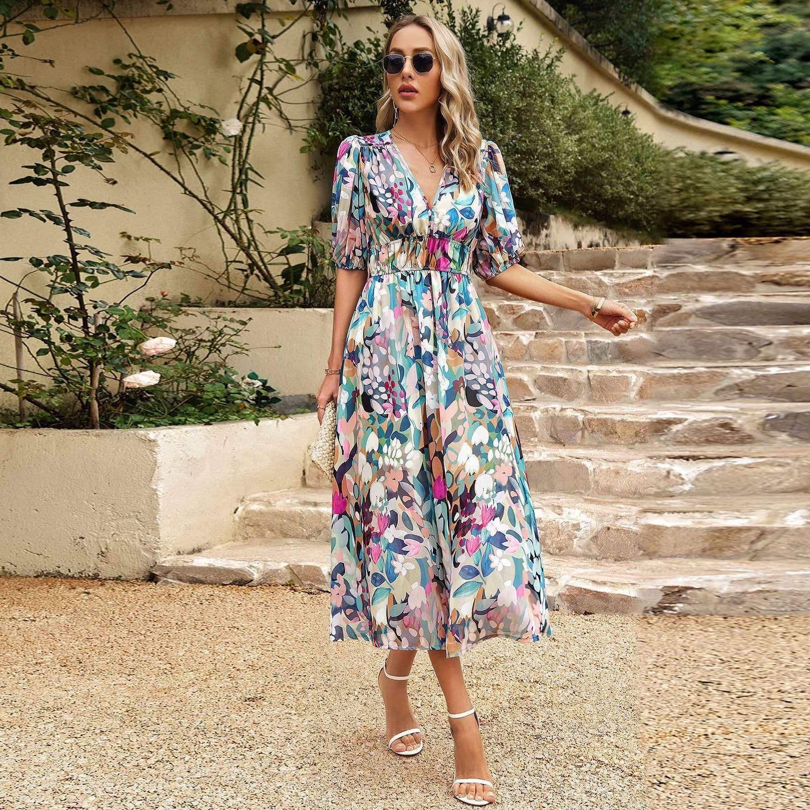 image-New V-neck Printed Short-sleeved Long Dress Summer Fashion Slim Seaside Vacation Beach Dresses For Women Clothing