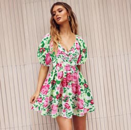 image-Flowers Print V-Neck Lantern-sleeve Dress Y2K Summer Vacation Beach Short Dresses Fashion Womens Clothing