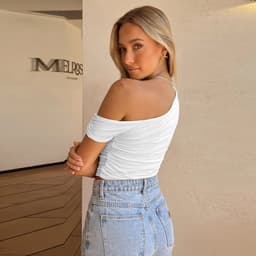 image-Slim One-shoulder Oblique Collar Crop Vest Summer Sexy Off-shoulder Pleated Irregular Top Womens Clothing
