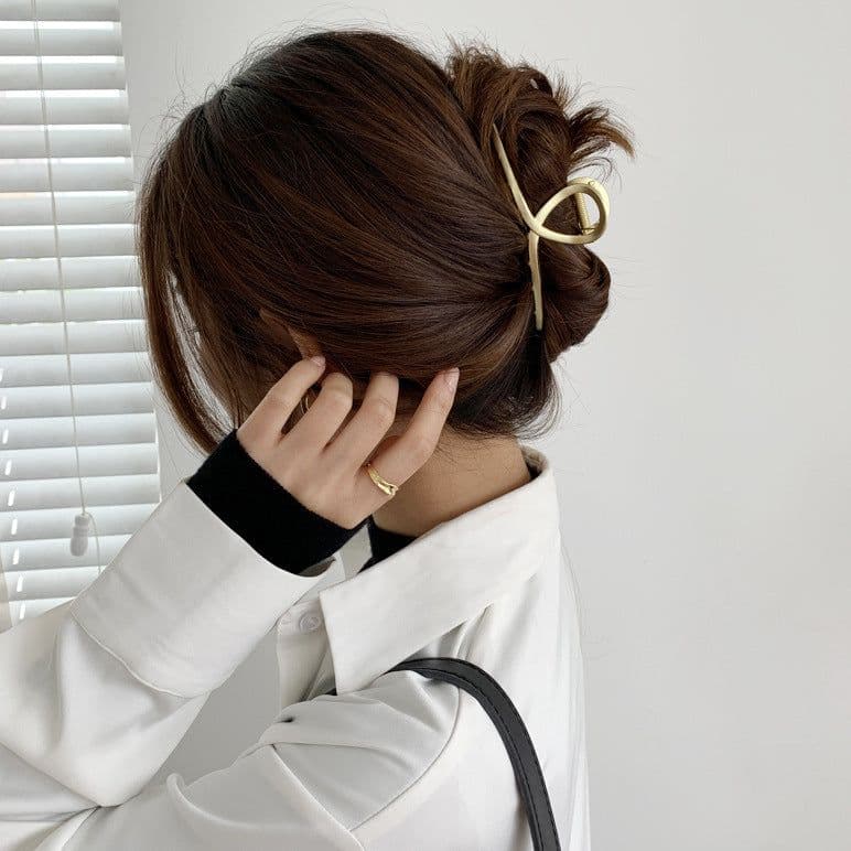 image-Hair Claw Barrettes For Women Fashion Girl