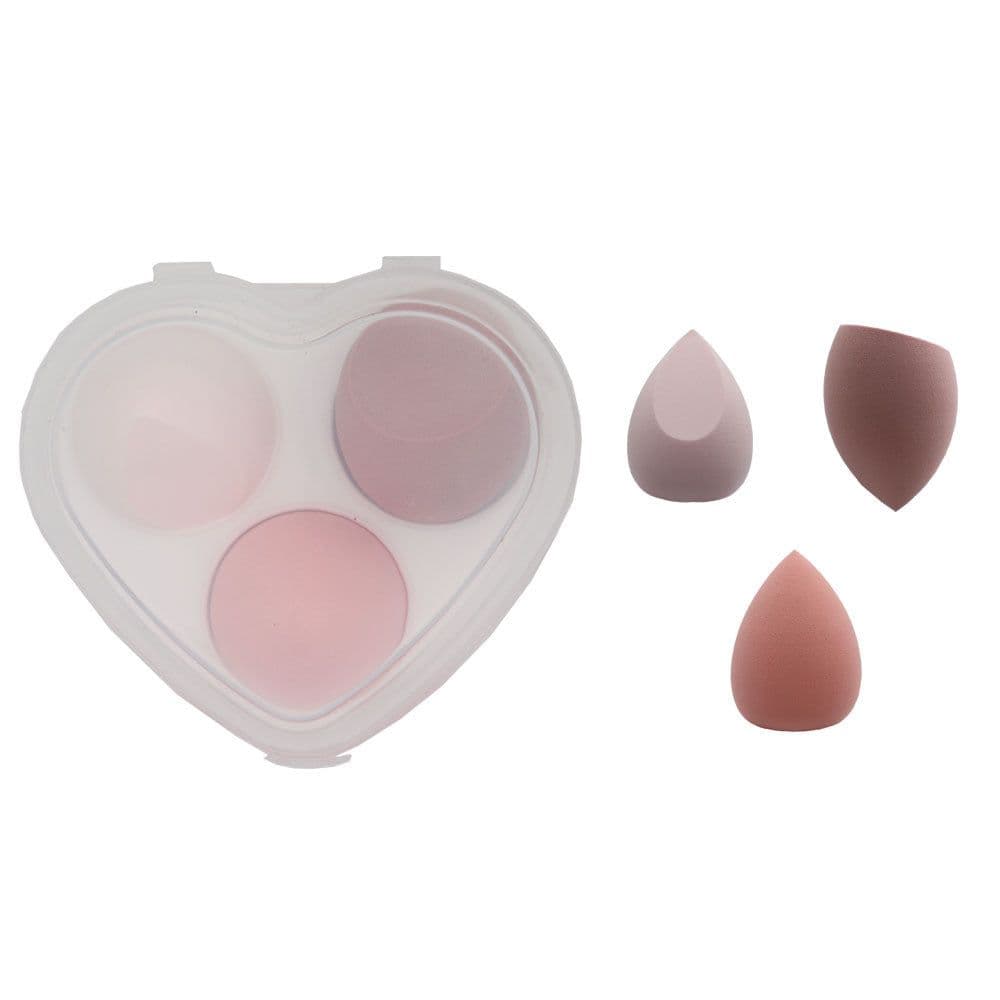 image-Make Up Sponge Becomes Too Big To Eat Powder