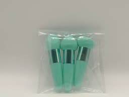 image-Three Brushes Set Sponge Beauty Blender Cushion Compact Wet And Dry Dual-use Beauty Blender Makeup Tools