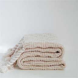 image-Positive And Negative Woven Tassels Casual Nap Air Conditioning Blanket Shawl Office Blanket Emily
