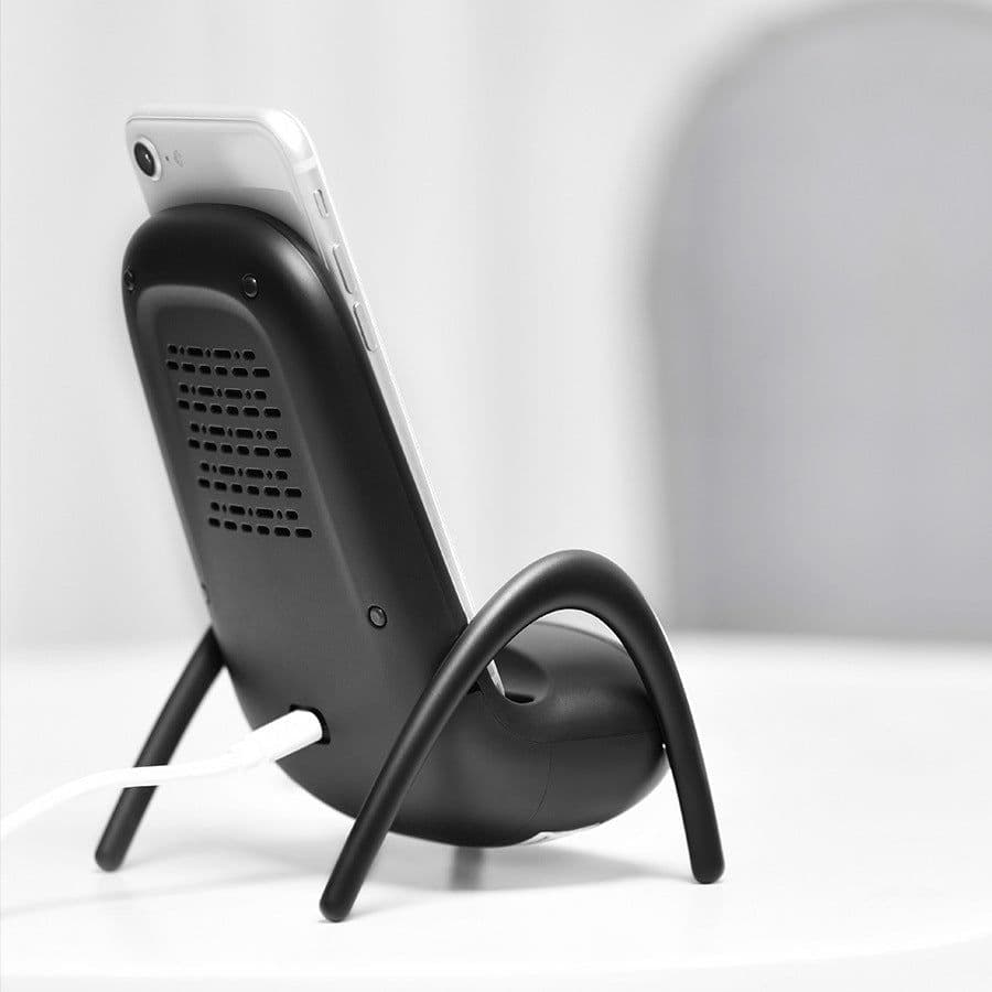 image-Fast Wireless Charger Kawaii Phone Holder Desk Cute Stand Amplified Multiple Safe Stand