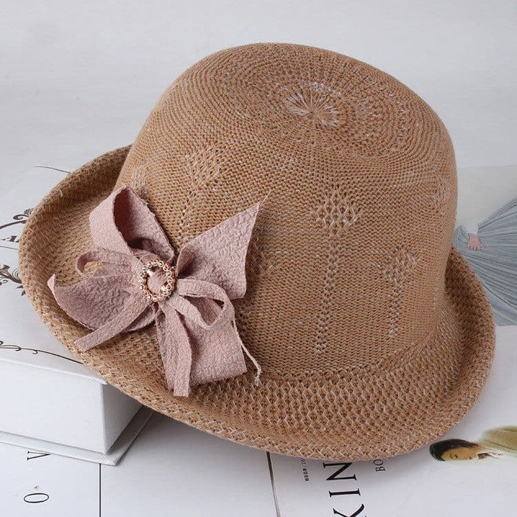 image-Women'S Hats Korean Version Of The Fashion Alice Along The Flower Knitted Women'S Hats Sun Hats