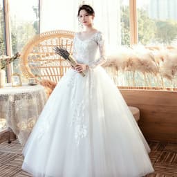 image-Long Sleeve Wedding Dress New Bride Trailing