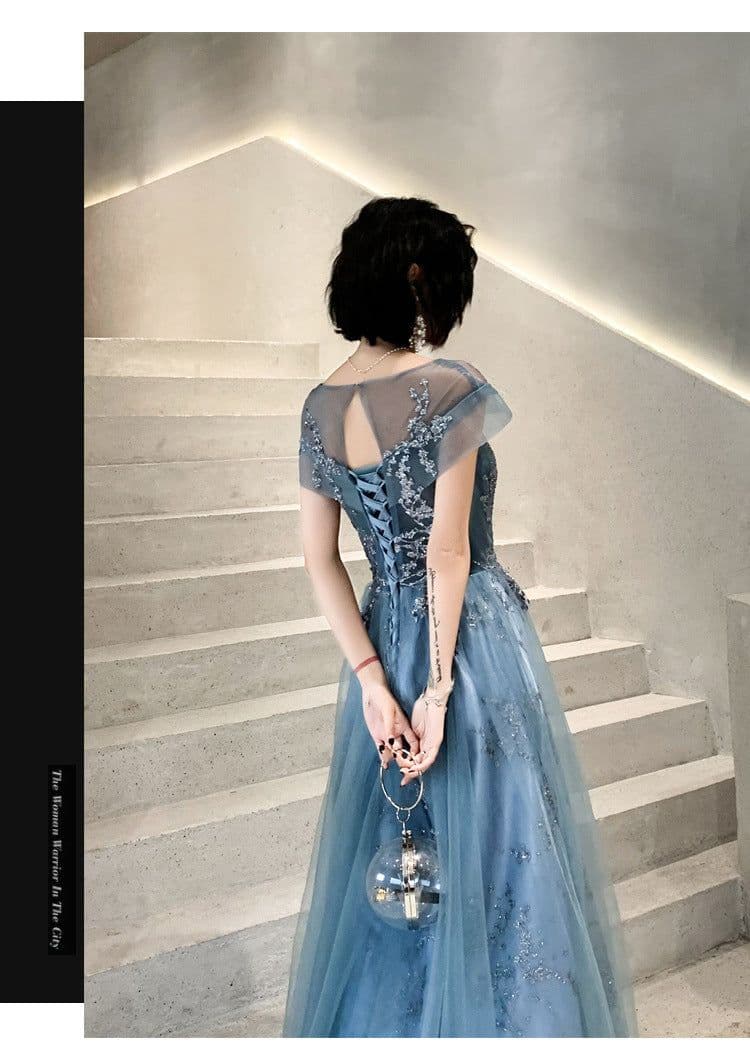 image-New Dreamy Temperament Heavy Industry Banquet Evening Dress