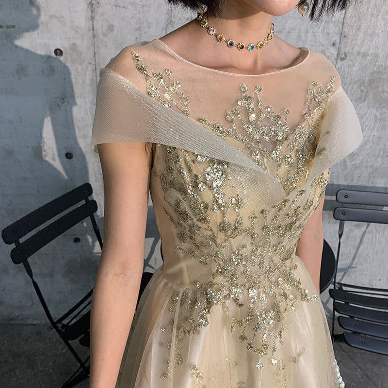 image-New Dreamy Temperament Heavy Industry Banquet Evening Dress