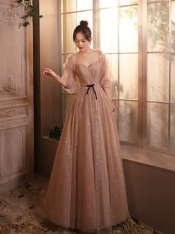 image-Host Elegant Atmosphere Banquet Dress Star Dress