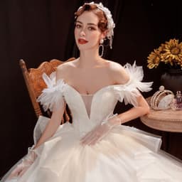 image-Angel''s wedding dress court fashion French bride champagne petals one shoulder wedding dress wholesale 16016