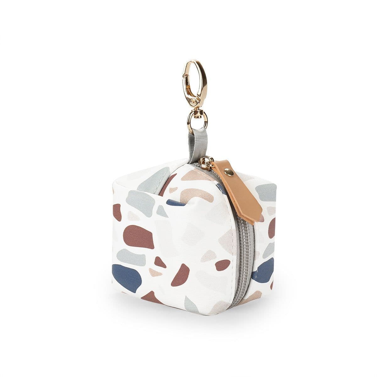image-Baby Pacifier Holder Impervious Useful Pacifier Case For Infants Can Hang Mommy Bag Multifunctional Portable Pacifier Box
