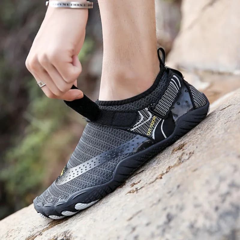 image-Creek Shoes Wading Beach Diving Shoes Water Skiing Swimming