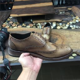 image-Men's Vintage Engraved Handmade Distressed Leather Shoes
