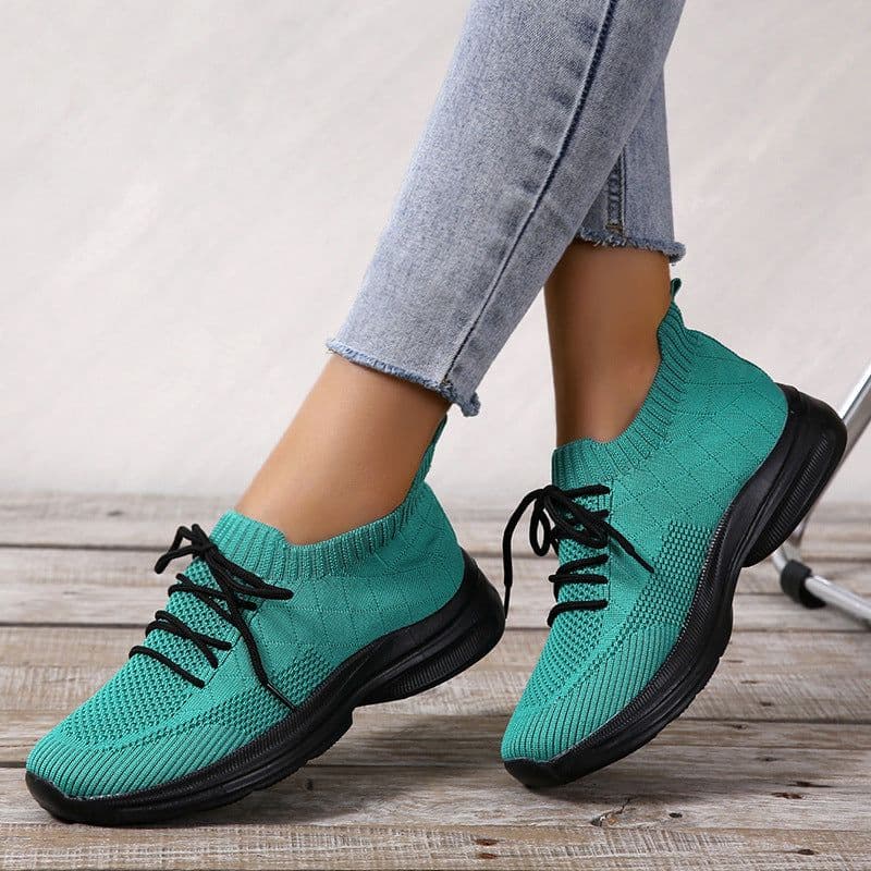 image-Men's And Women's Casual Sports Shoes