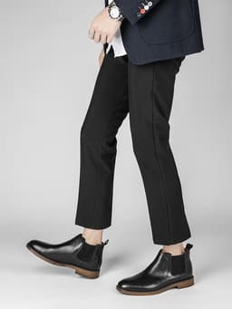 image-Men's Fashion Top Leather Martin Boots