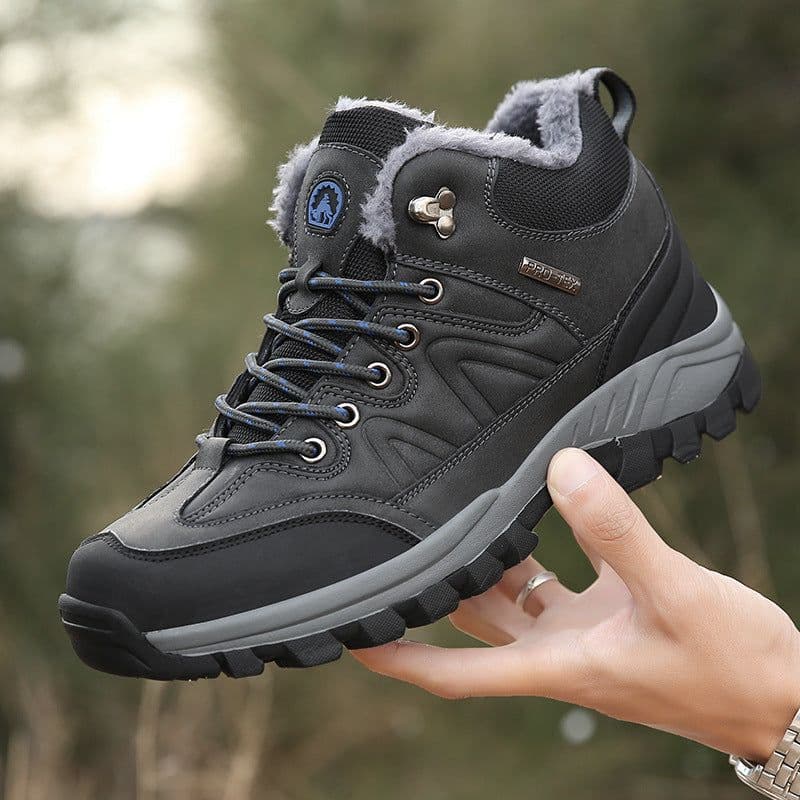 image-New Sports Men's Outdoor Fleece Warm Cotton Shoes Lightweight