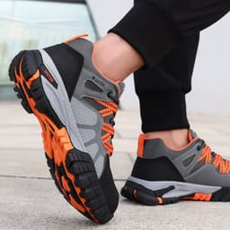 image-Men's Breathable Anti-smashing And Anti-puncture Safety Shoes
