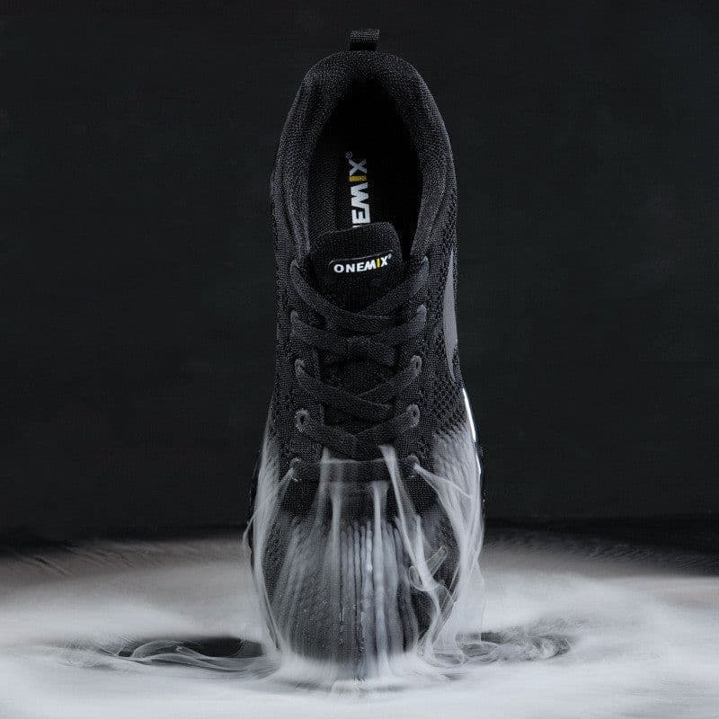 image-Fashion Shock-absorbing Running Shoes For Men And Women