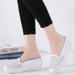 image-Fashionable Personality Platform Lightweight Women's Sandals