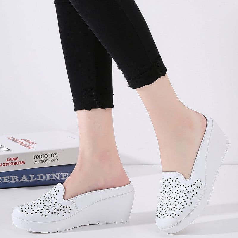 image-Fashionable Personality Platform Lightweight Women's Sandals