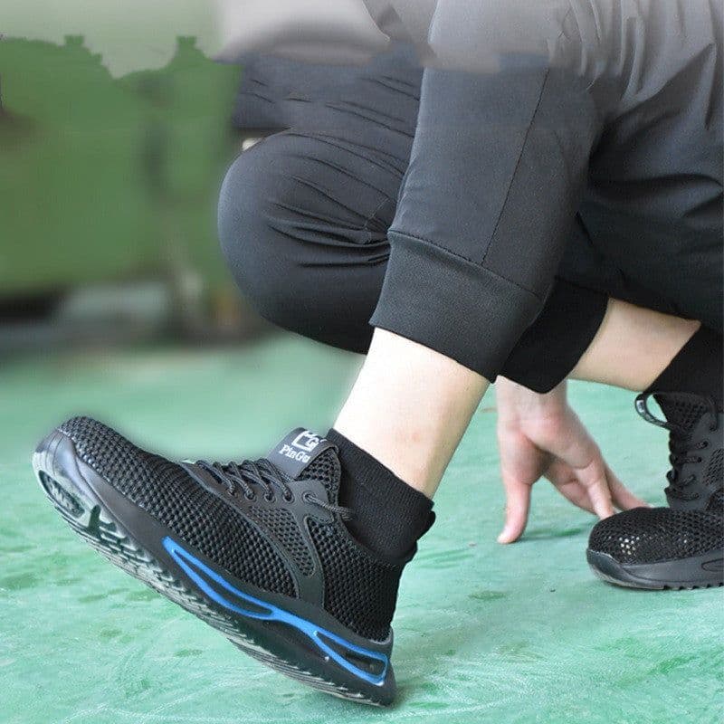 image-Fly Woven Labor Insurance Shoes Mesh Breathable Non-slip Steel Head