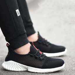 image-Breathable Anti-smash And Anti-stab Safety Shoes