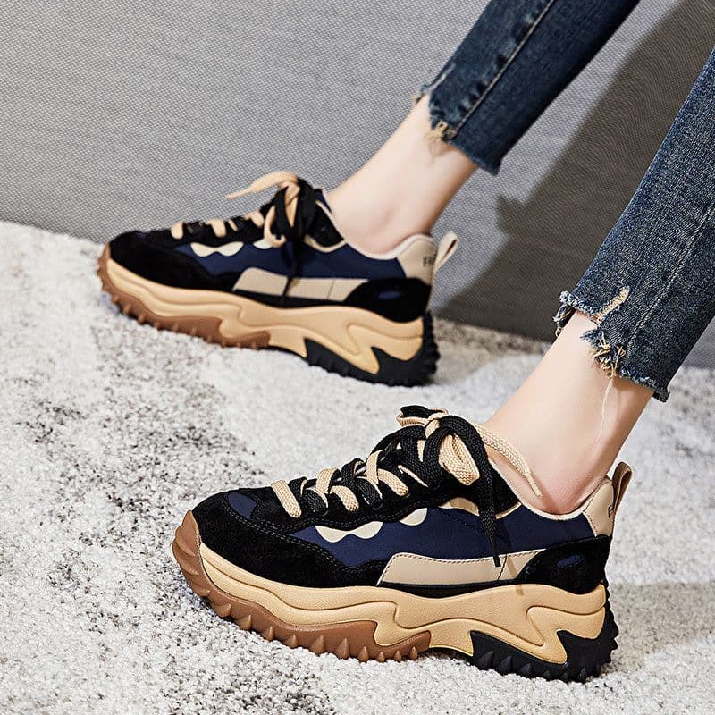 image-Fashion Women's Leisure Travel Leather Shoes