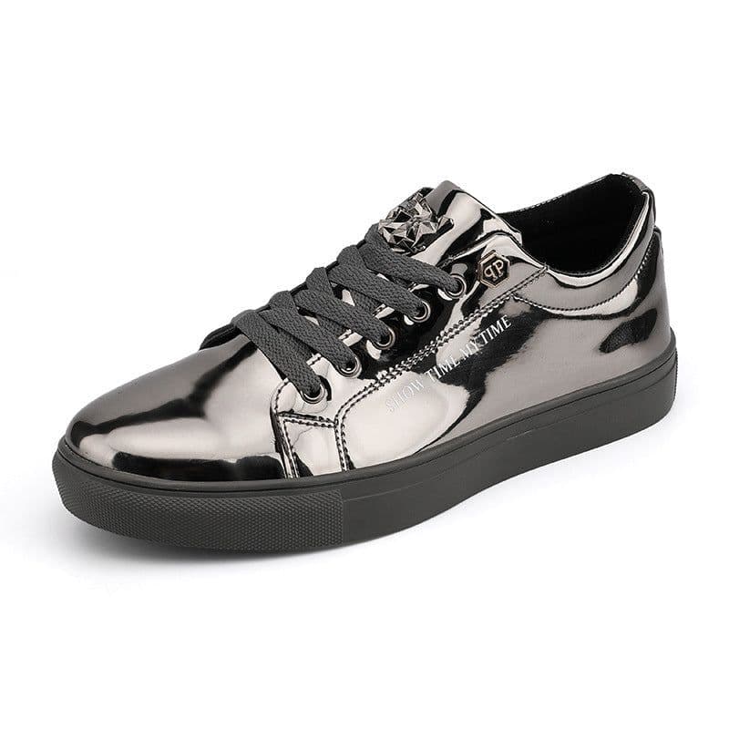 image-Men's Shoes Spring New Korean Fashion Board Shoes Low-top Trendy Casual Sneakers Glossy Large Size Flat Bottom Fashion Shoes