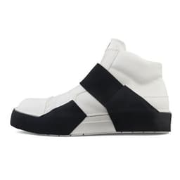 image-Men's And Women's Fashion Casual High-top Canvas Shoes